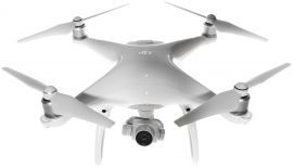 Dron DJI Phantom 4