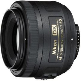 Obiektyw NIKON 35mm f/1.8G DX w Media Markt