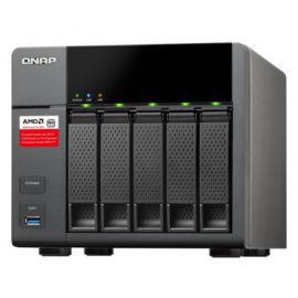 Serwer plików QNAP TS-563-2G