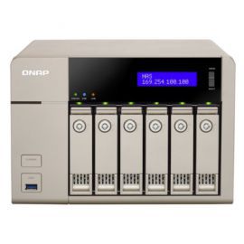 Serwer plików QNAP TVS-863-4G