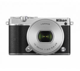 Nikon 1 J5 + 10-30 mm (srebrny)
