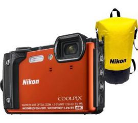 Nikon Coolpix W300 + plecak (pomarańczowy)