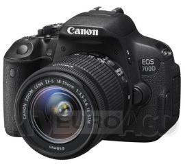Canon EOS 700D + 18 - 55 mm IS STM